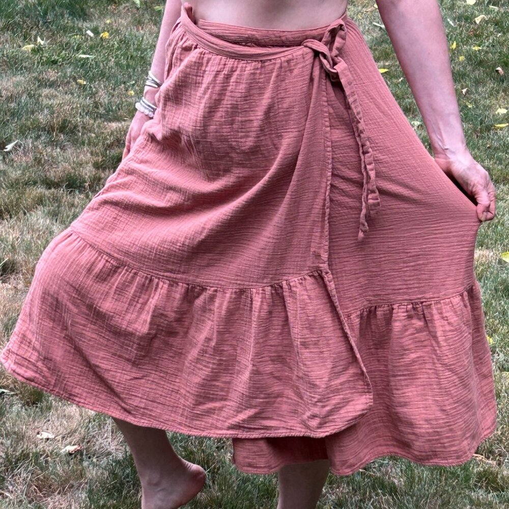 Cottage core  Prairie Universal thread Hippie wrap skirt clay color size small